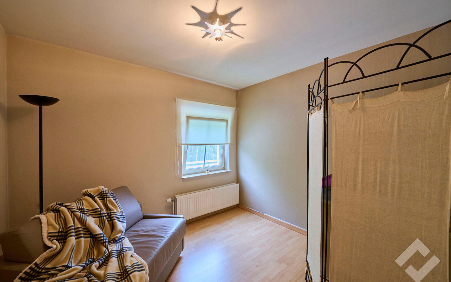 Gebouw voor gemengd gebruik te huur in Lommel