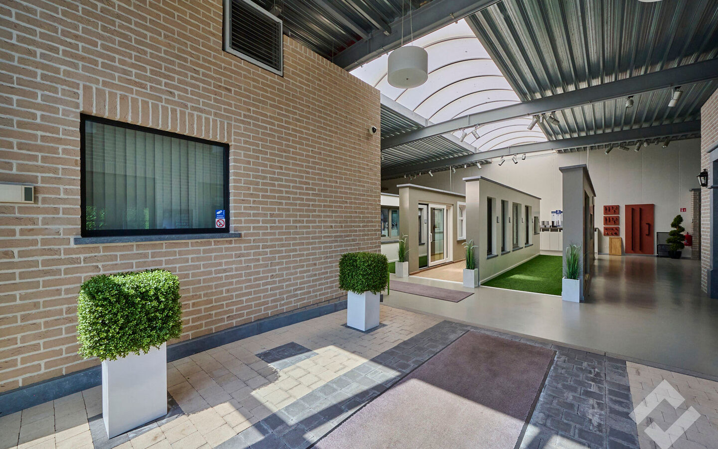 Gebouw voor gemengd gebruik te koop in Dessel