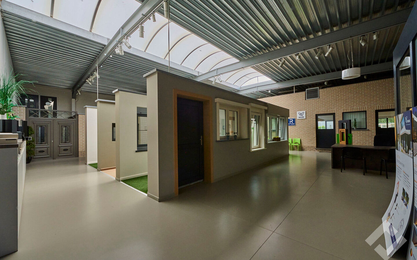 Gebouw voor gemengd gebruik te koop in Dessel