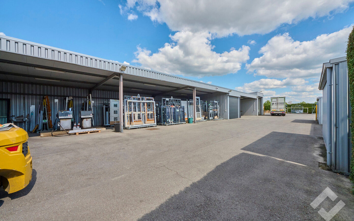 Gebouw voor gemengd gebruik te koop in Dessel