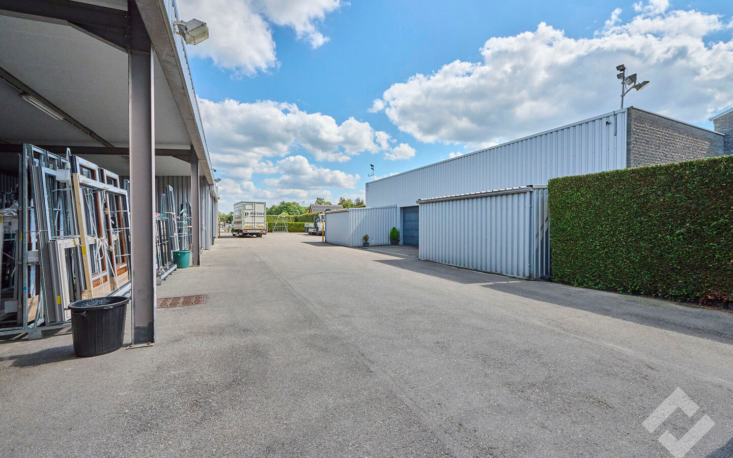 Gebouw voor gemengd gebruik te koop in Dessel