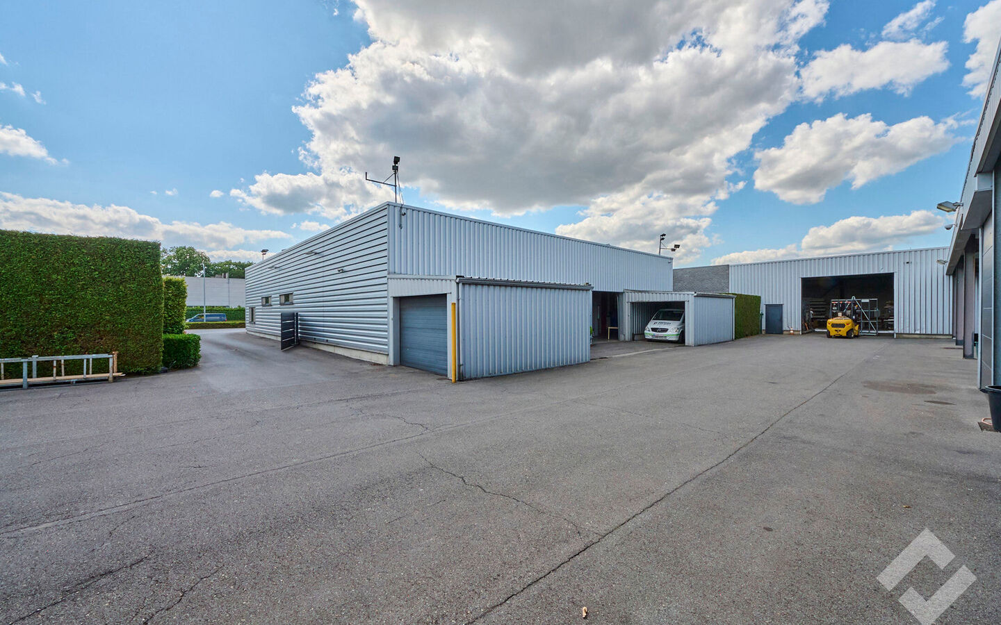 Gebouw voor gemengd gebruik te koop in Dessel