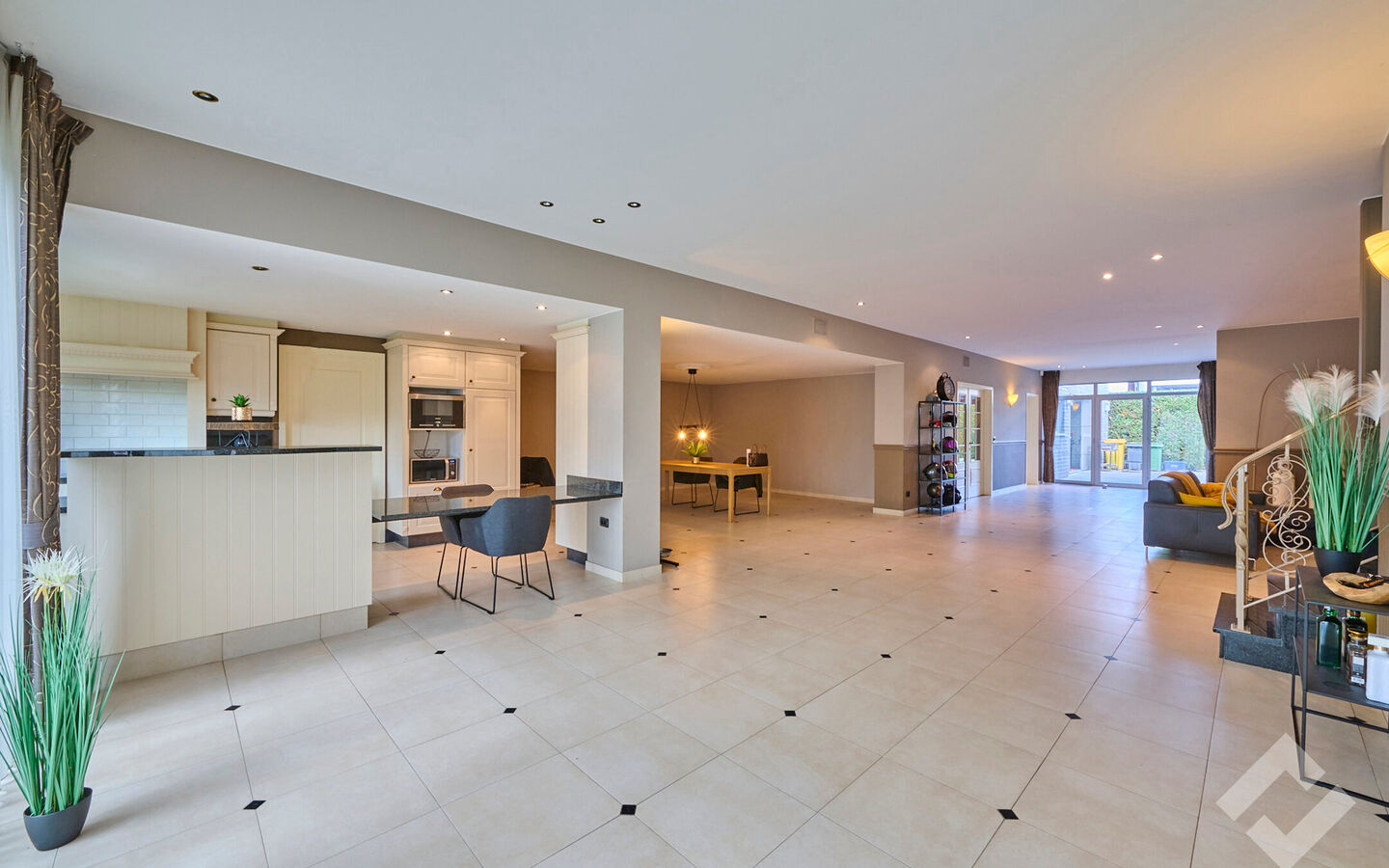 Gebouw voor gemengd gebruik te koop in Dessel