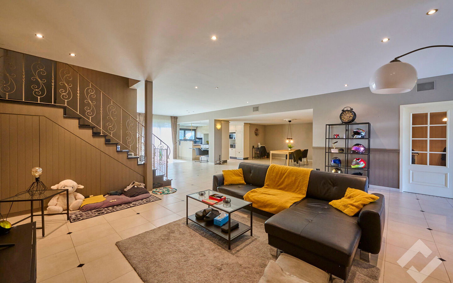 Gebouw voor gemengd gebruik te koop in Dessel