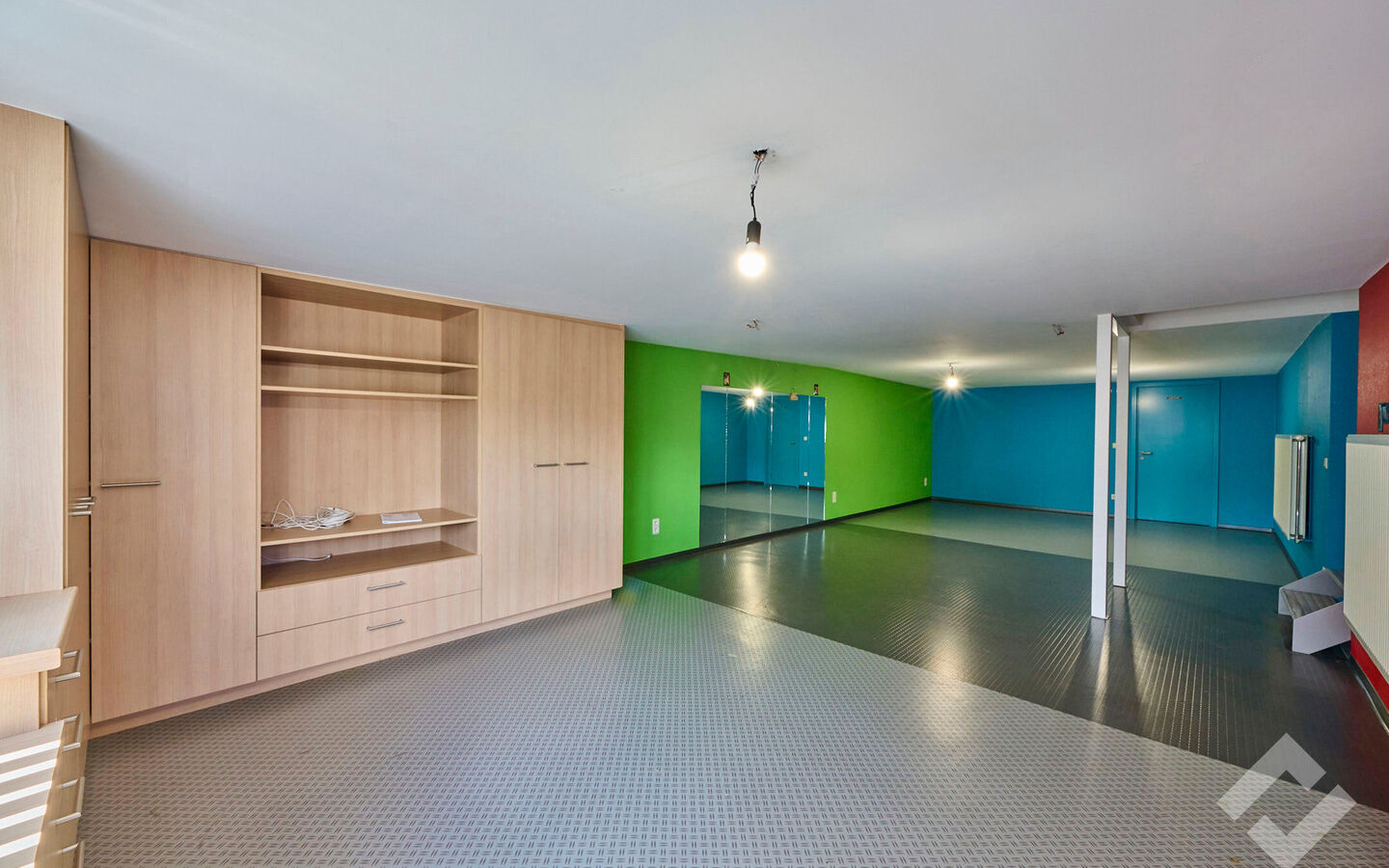 Gebouw voor gemengd gebruik te koop in Dessel