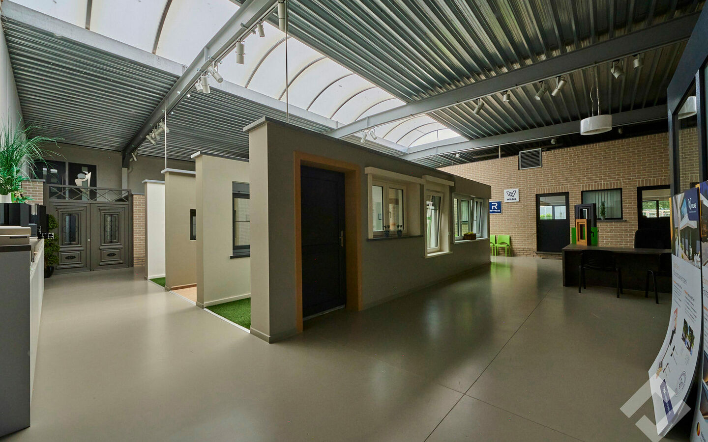 Gebouw voor gemengd gebruik te koop in Dessel