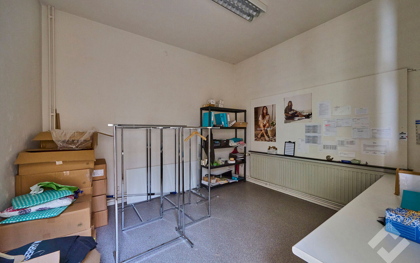 Gebouw voor gemengd gebruik te koop in Lommel