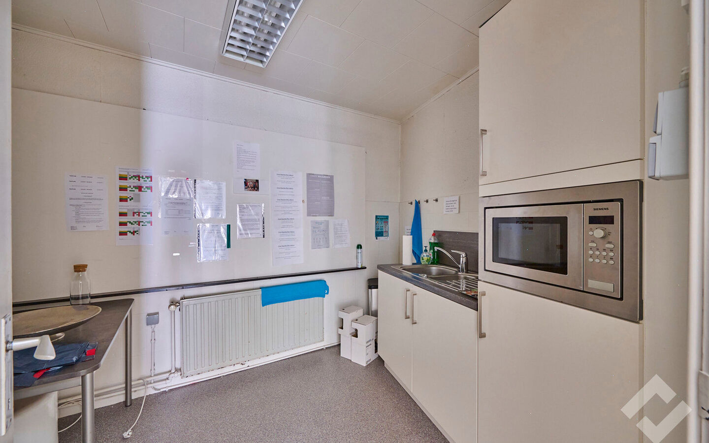 Gebouw voor gemengd gebruik te koop in Lommel