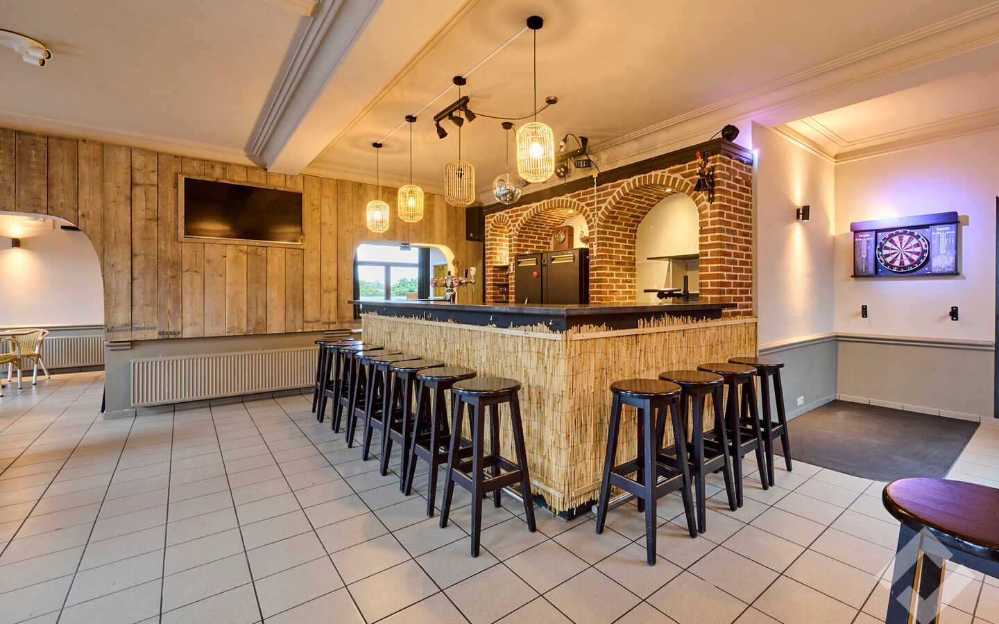 Gebouw voor gemengd gebruik te koop in Lommel