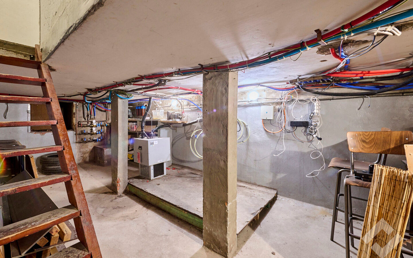 Gebouw voor gemengd gebruik te koop in Lommel