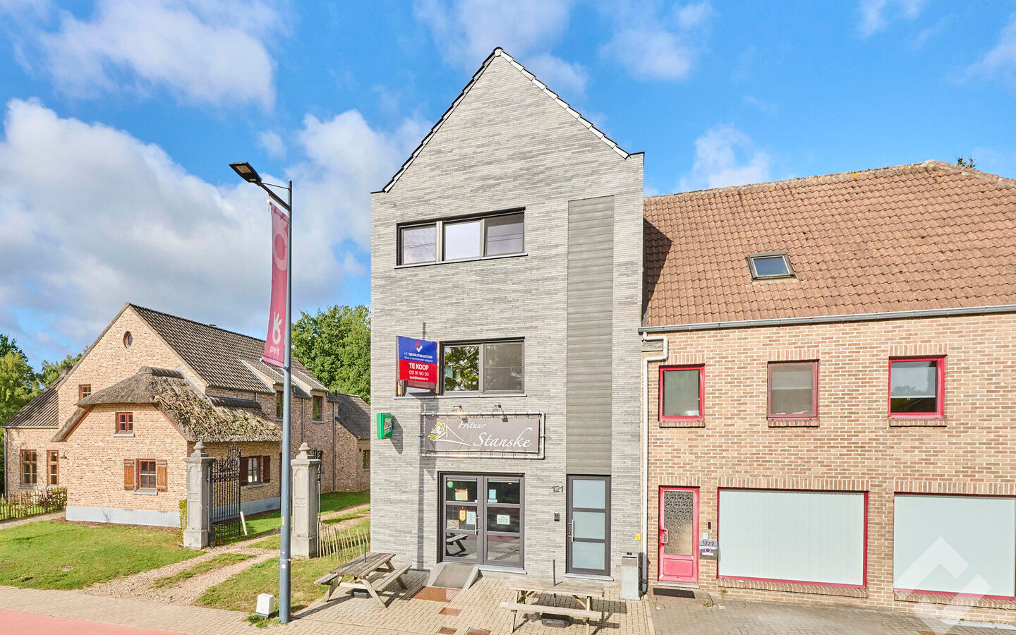 Gebouw voor gemengd gebruik te koop in Overpelt