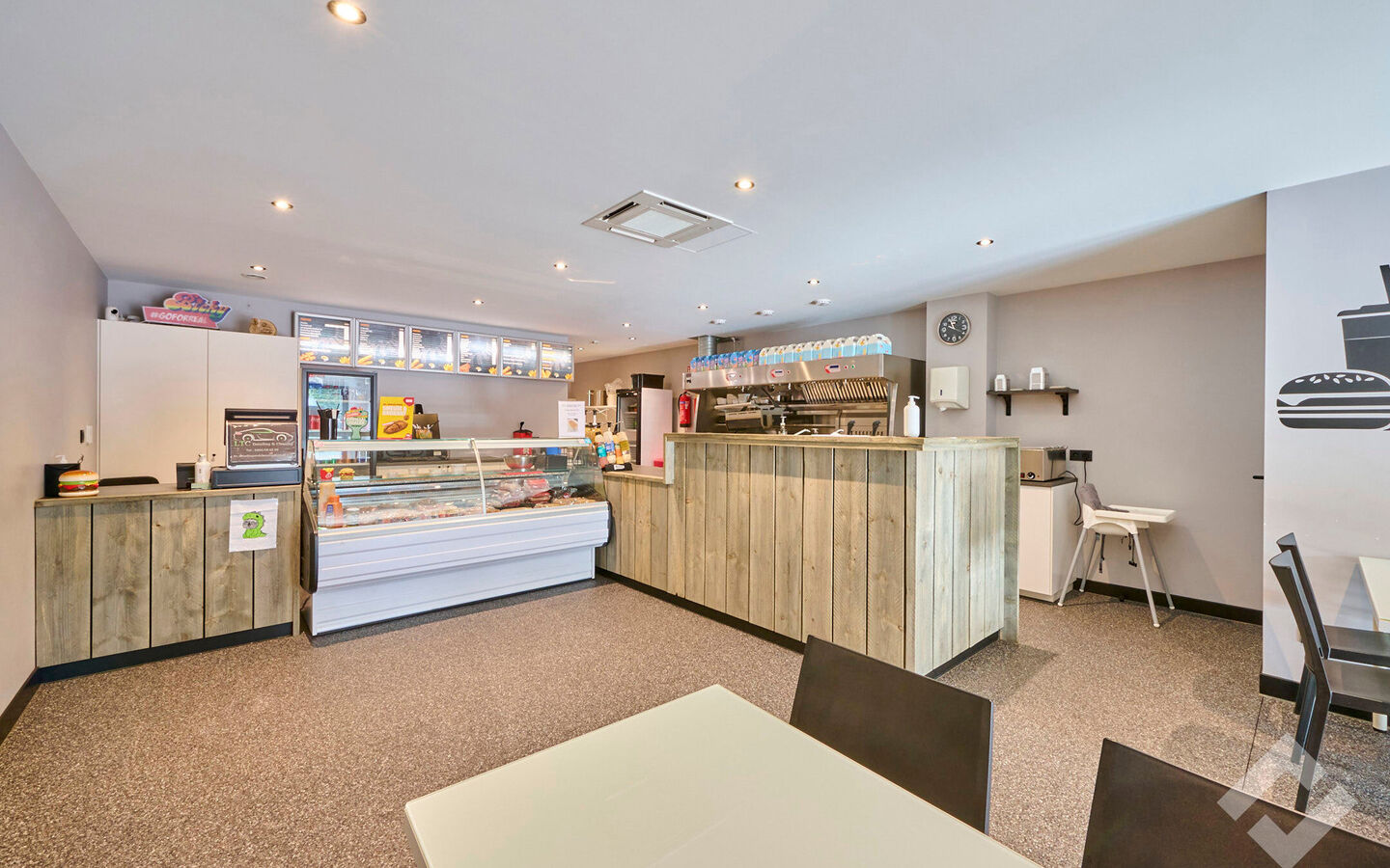 Gebouw voor gemengd gebruik te koop in Overpelt