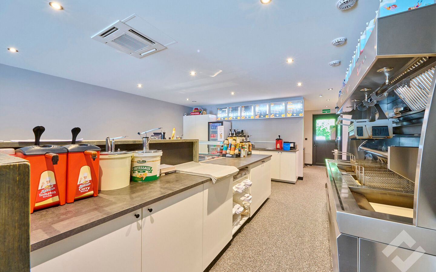 Gebouw voor gemengd gebruik te koop in Overpelt