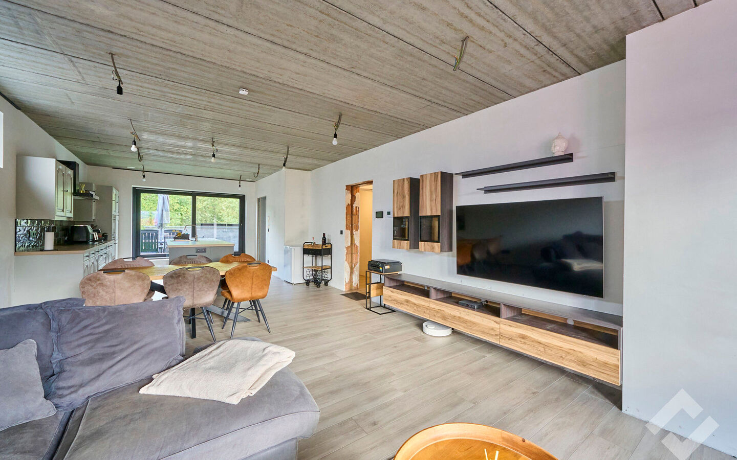 Gebouw voor gemengd gebruik te koop in Overpelt