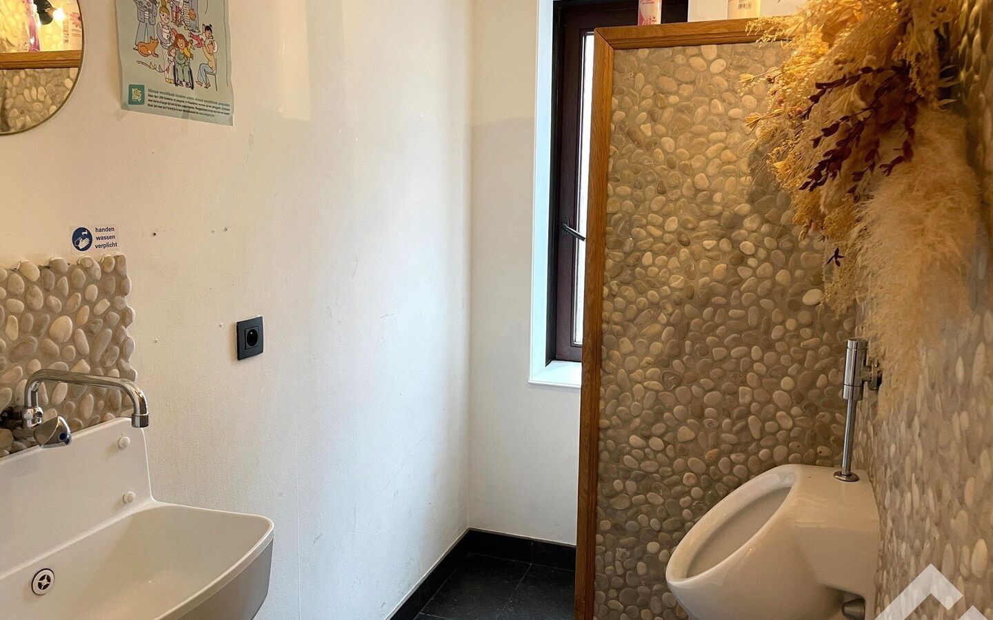 Individuele handelszaak te huur in Mol