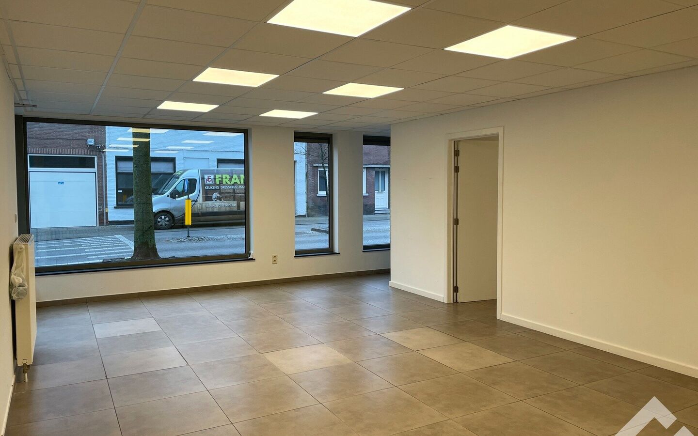 Individuele handelszaak te huur in Overpelt