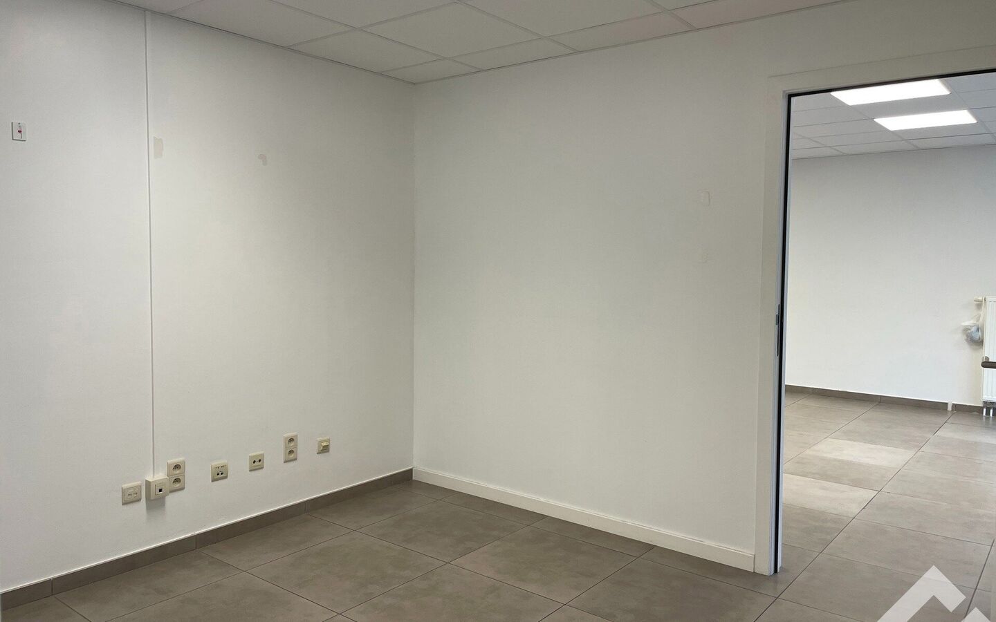 Individuele handelszaak te huur in Overpelt