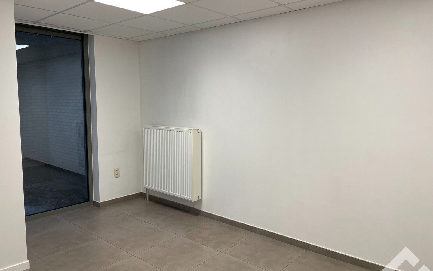 Individuele handelszaak te huur in Overpelt