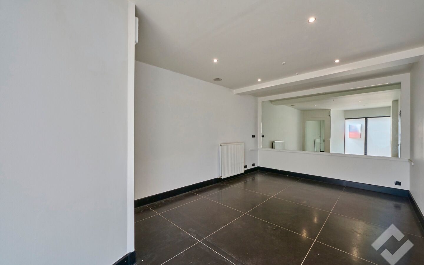 Individuele handelszaak te koop in Mol