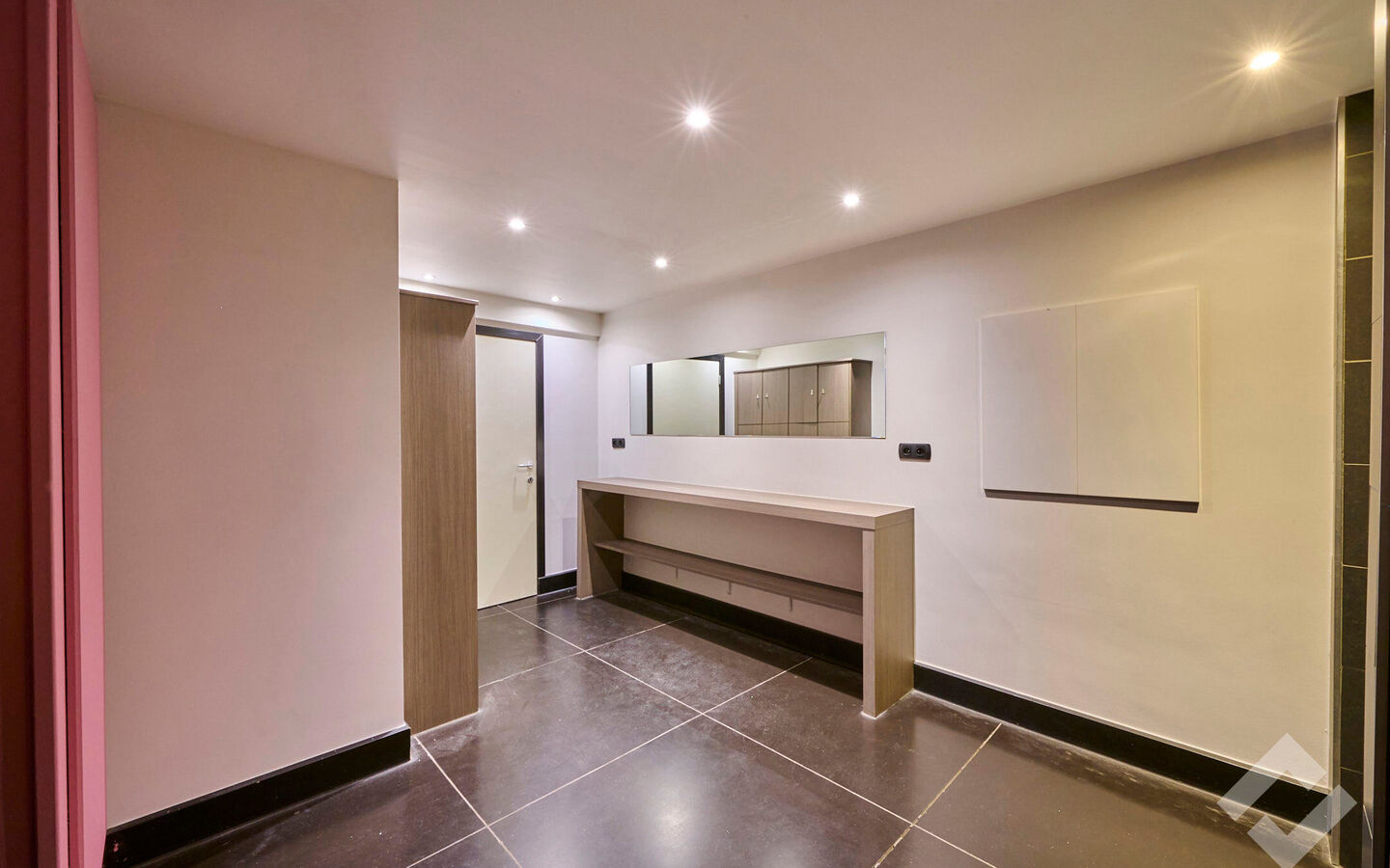 Individuele handelszaak te koop in Mol