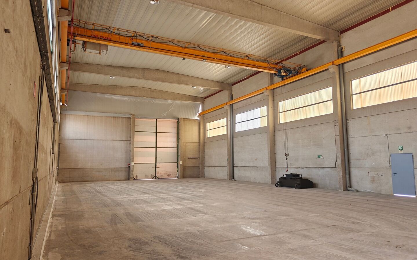 Industrieel gebouw te huur in Balen