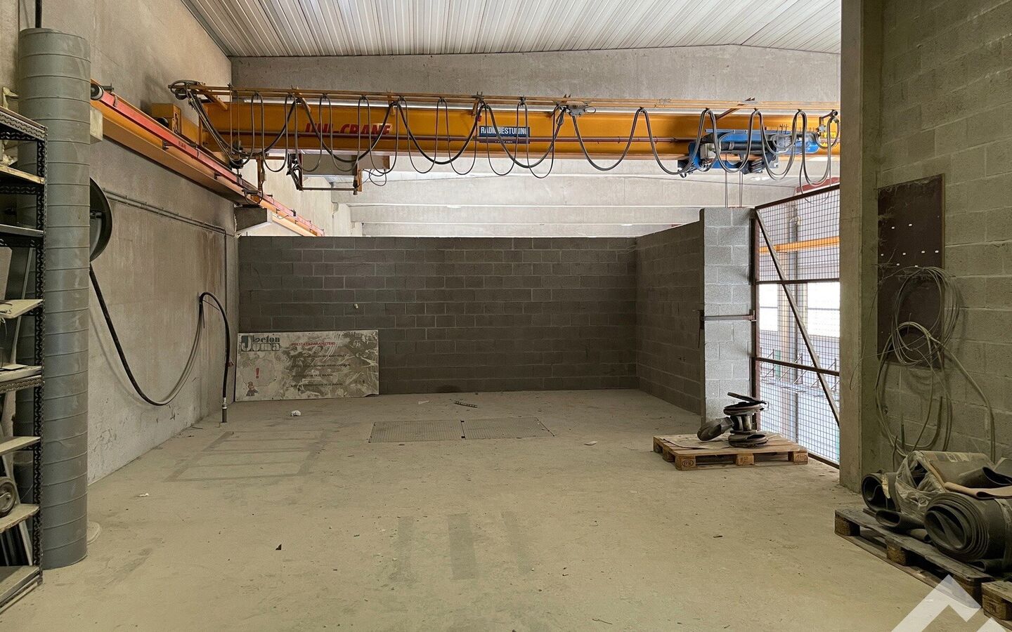 Industrieel gebouw te huur in Balen