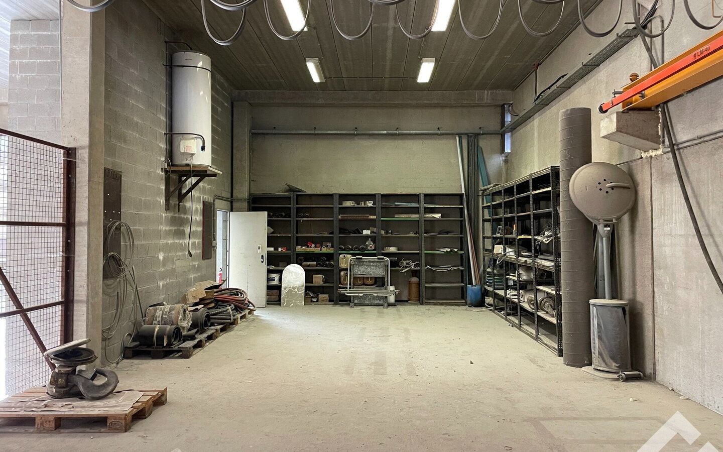 Industrieel gebouw te huur in Balen