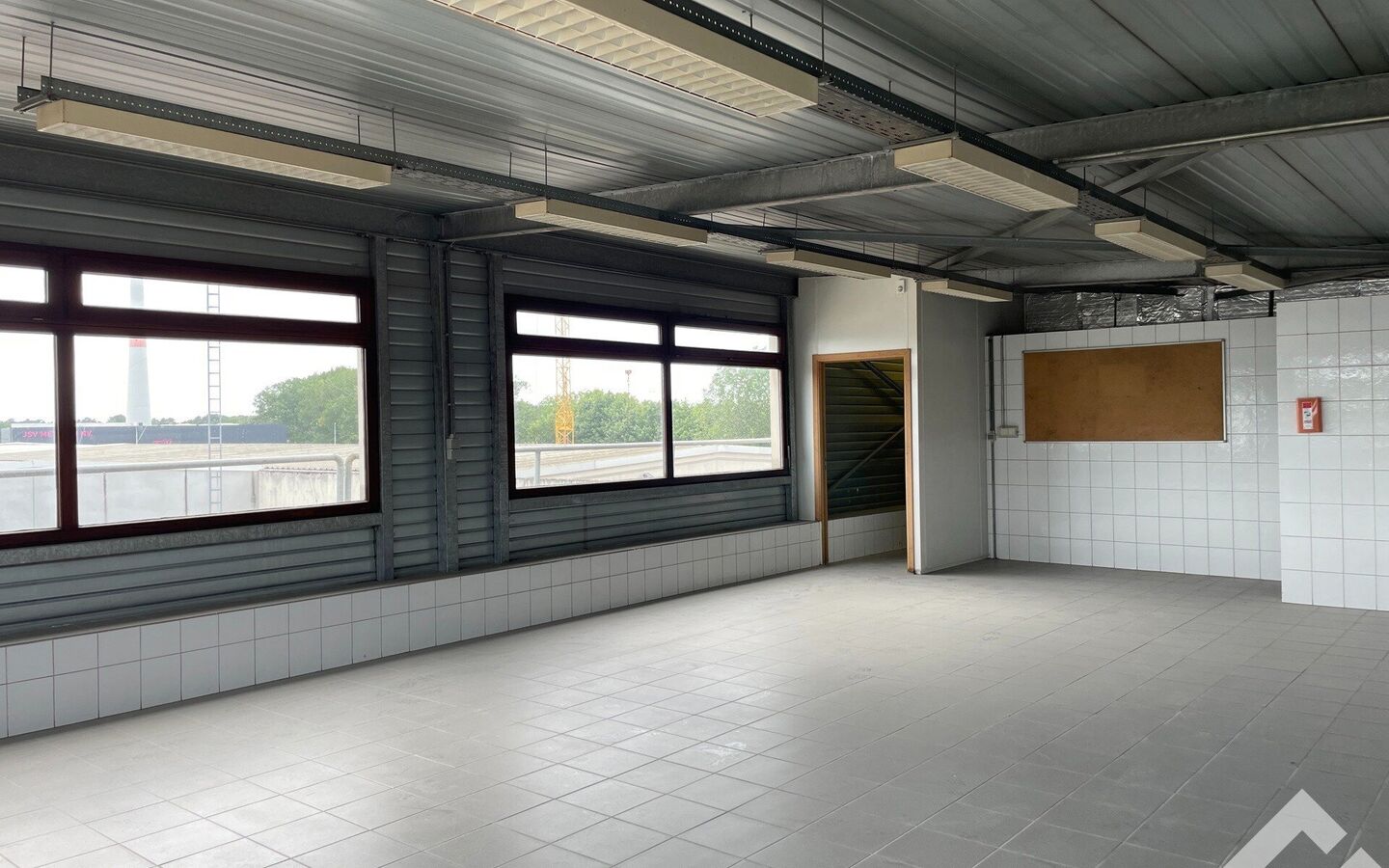 Industrieel gebouw te huur in Balen