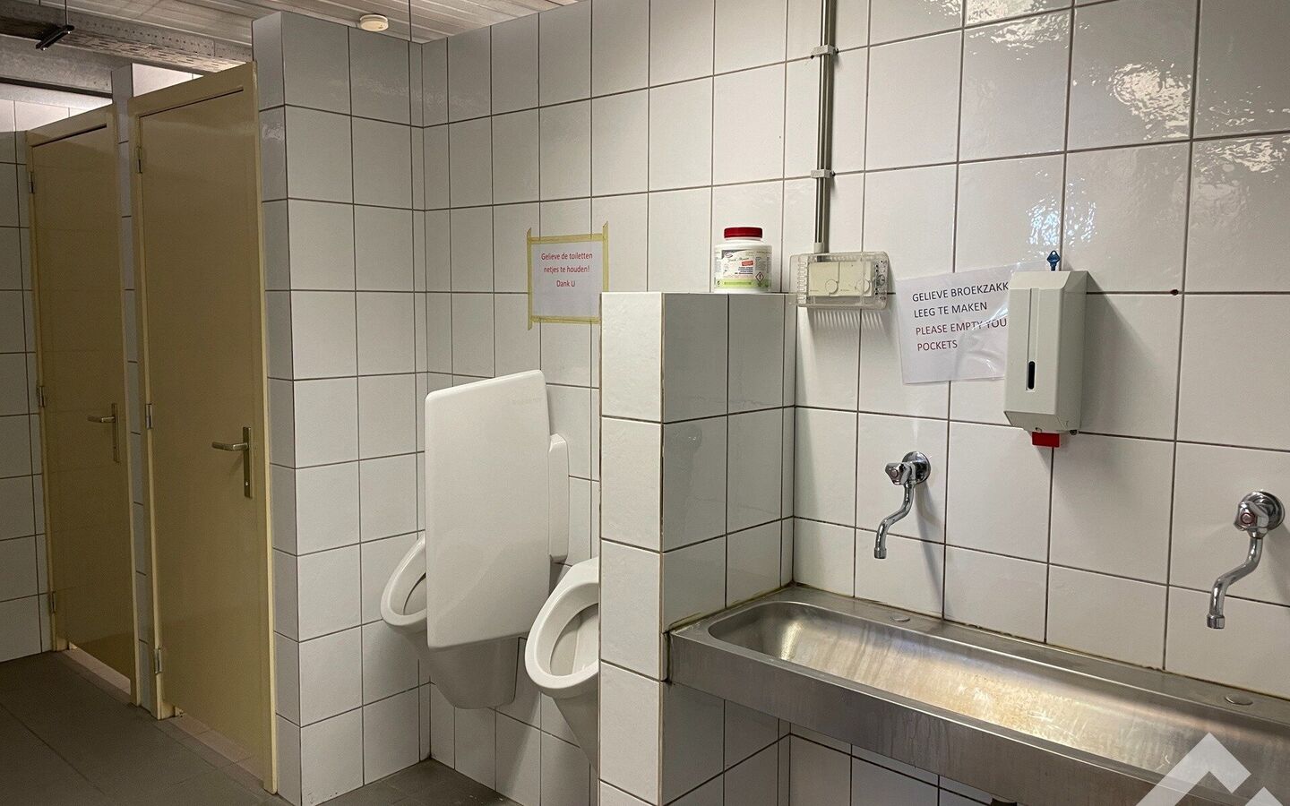 Industrieel gebouw te huur in Balen