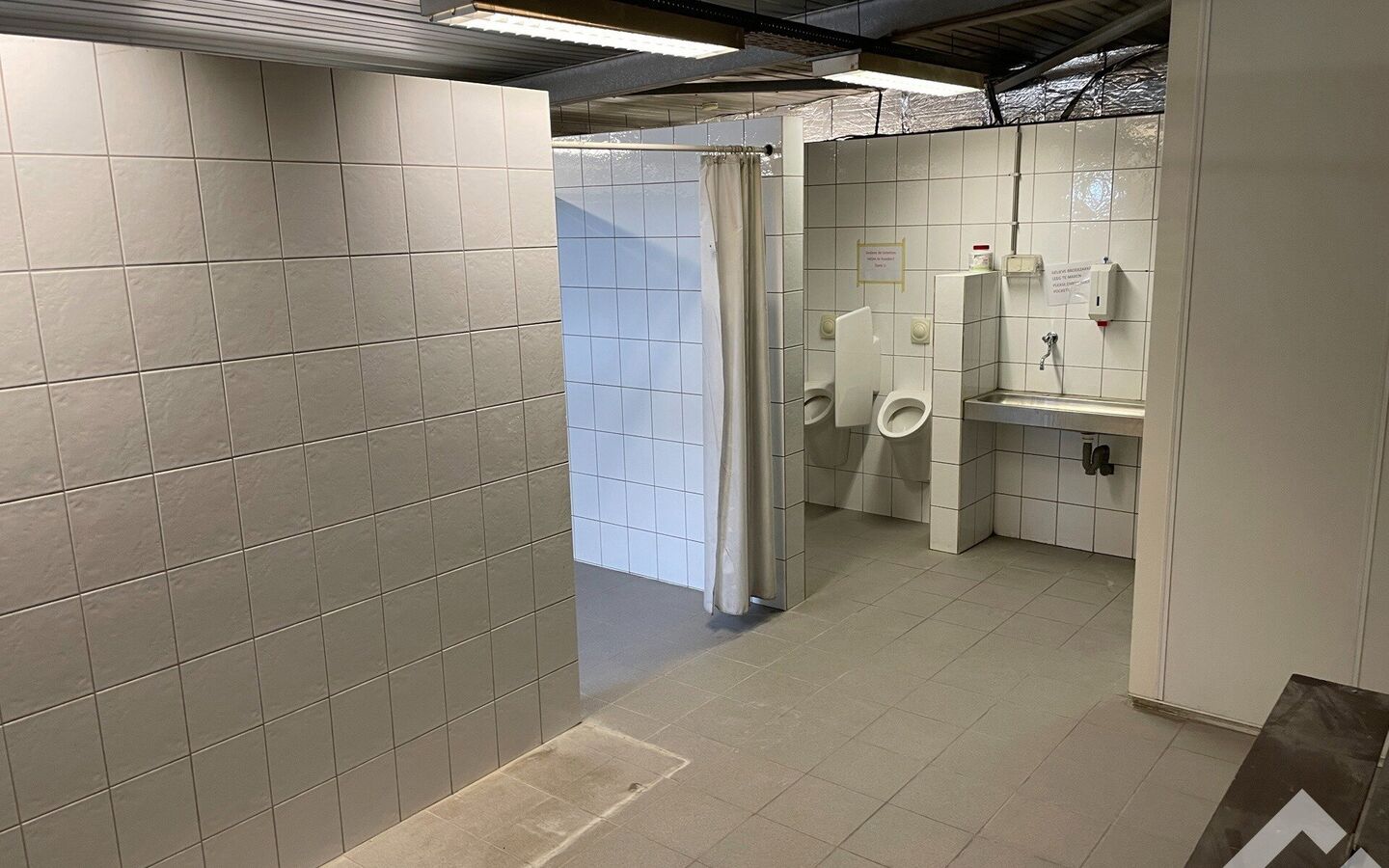 Industrieel gebouw te huur in Balen