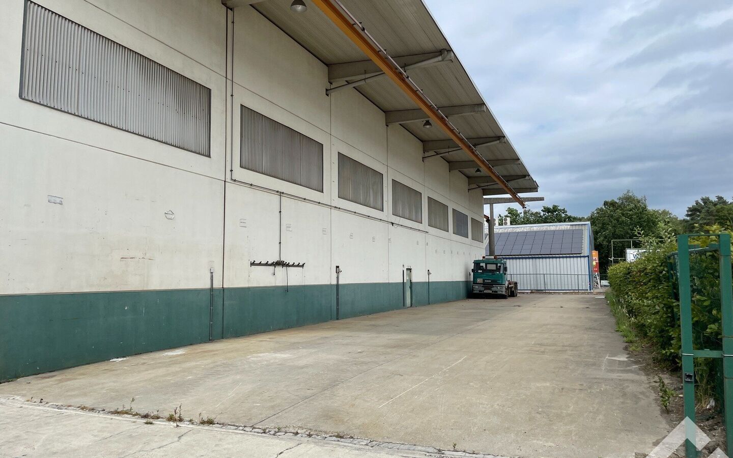 Industrieel gebouw te huur in Balen