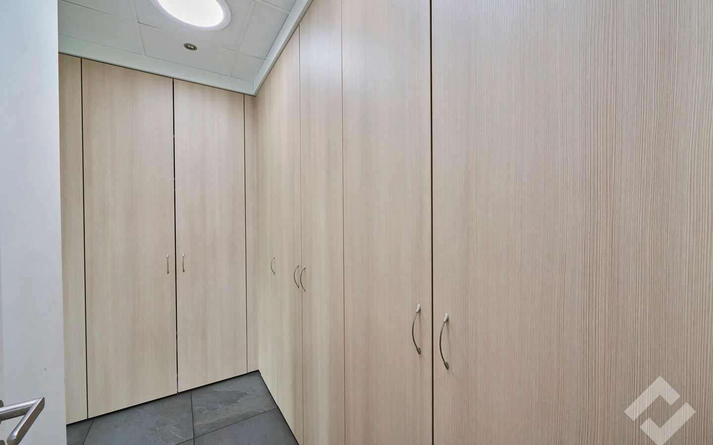 Industrieel gebouw te huur in Balen