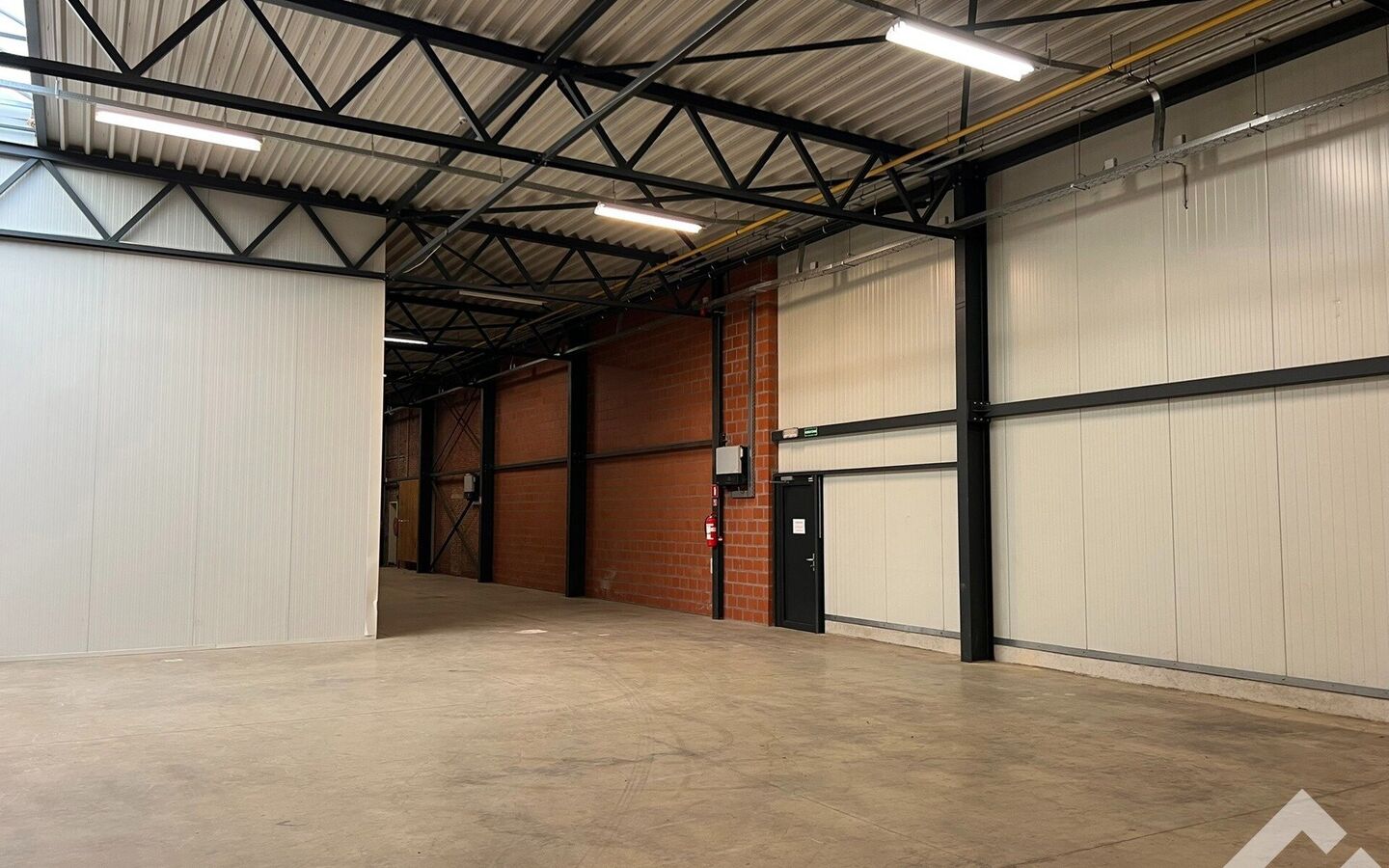 Industrieel gebouw te huur in Hamont-Achel