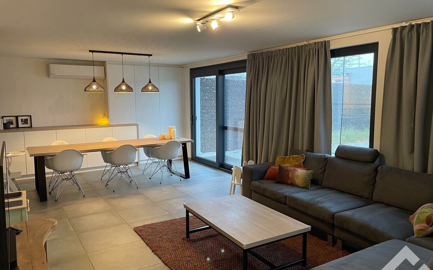 Industrieel gebouw te huur in Lommel