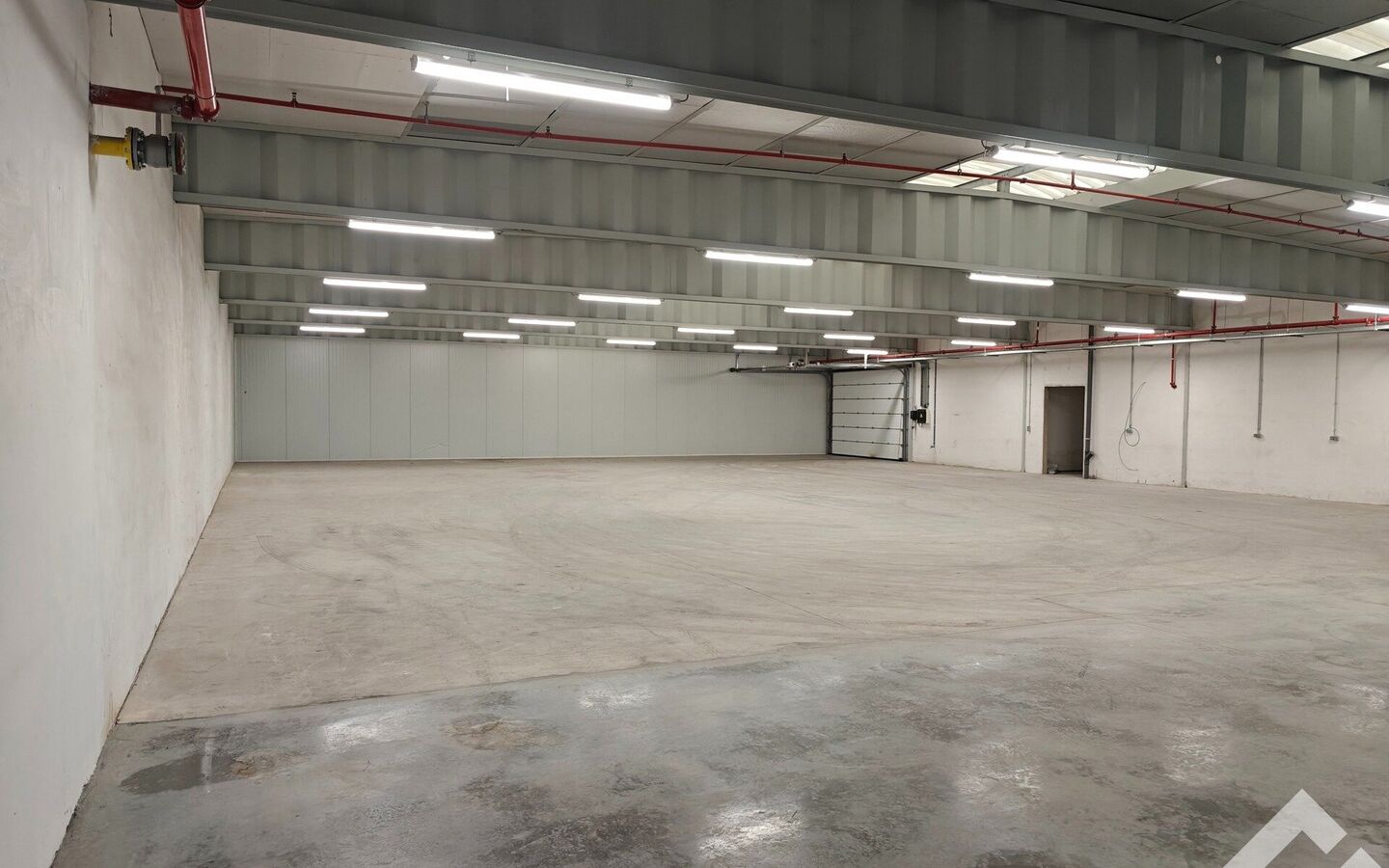 Industrieel gebouw te huur in Mol