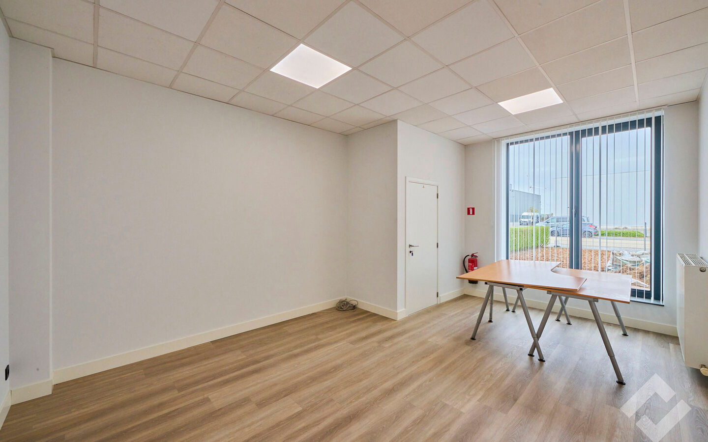 Industrieel gebouw te koop in Balen