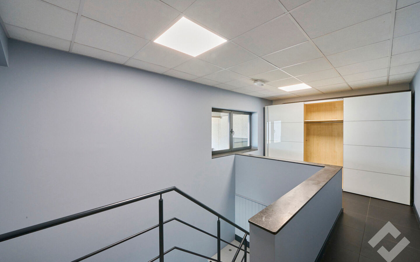 Industrieel gebouw te koop in Balen