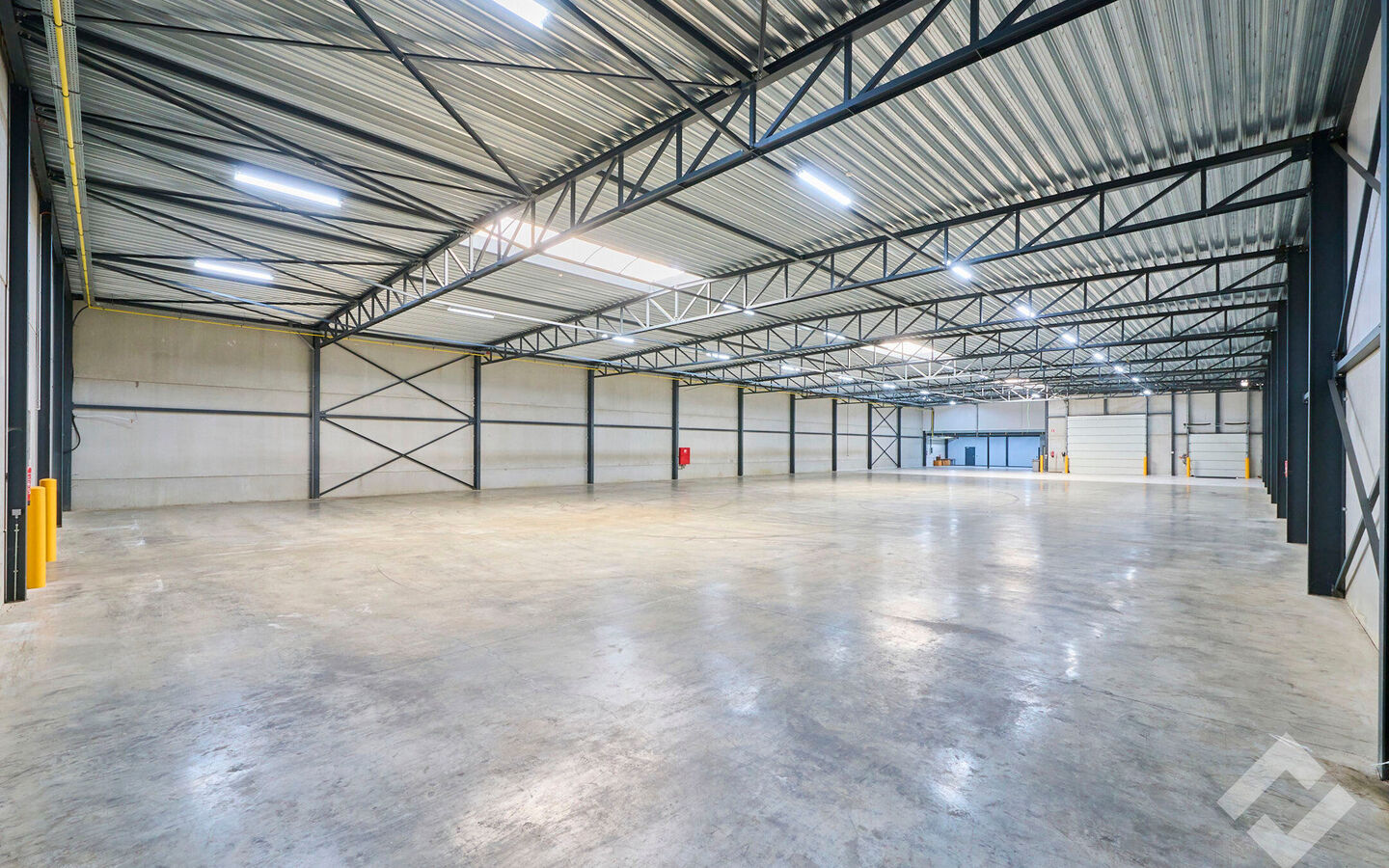 Industrieel gebouw te koop in Balen