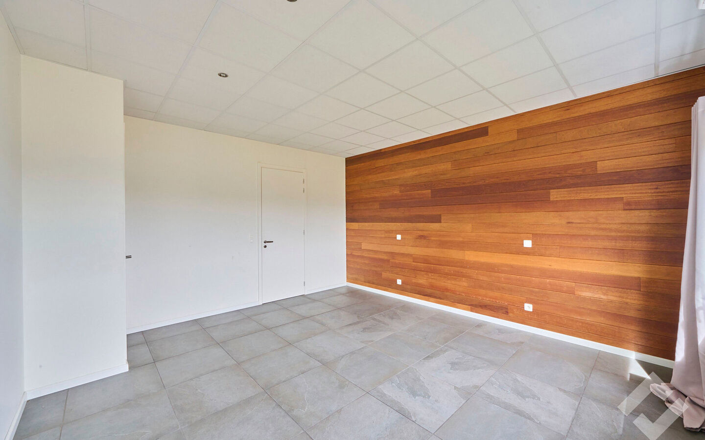 Industrieel gebouw te koop in Balen