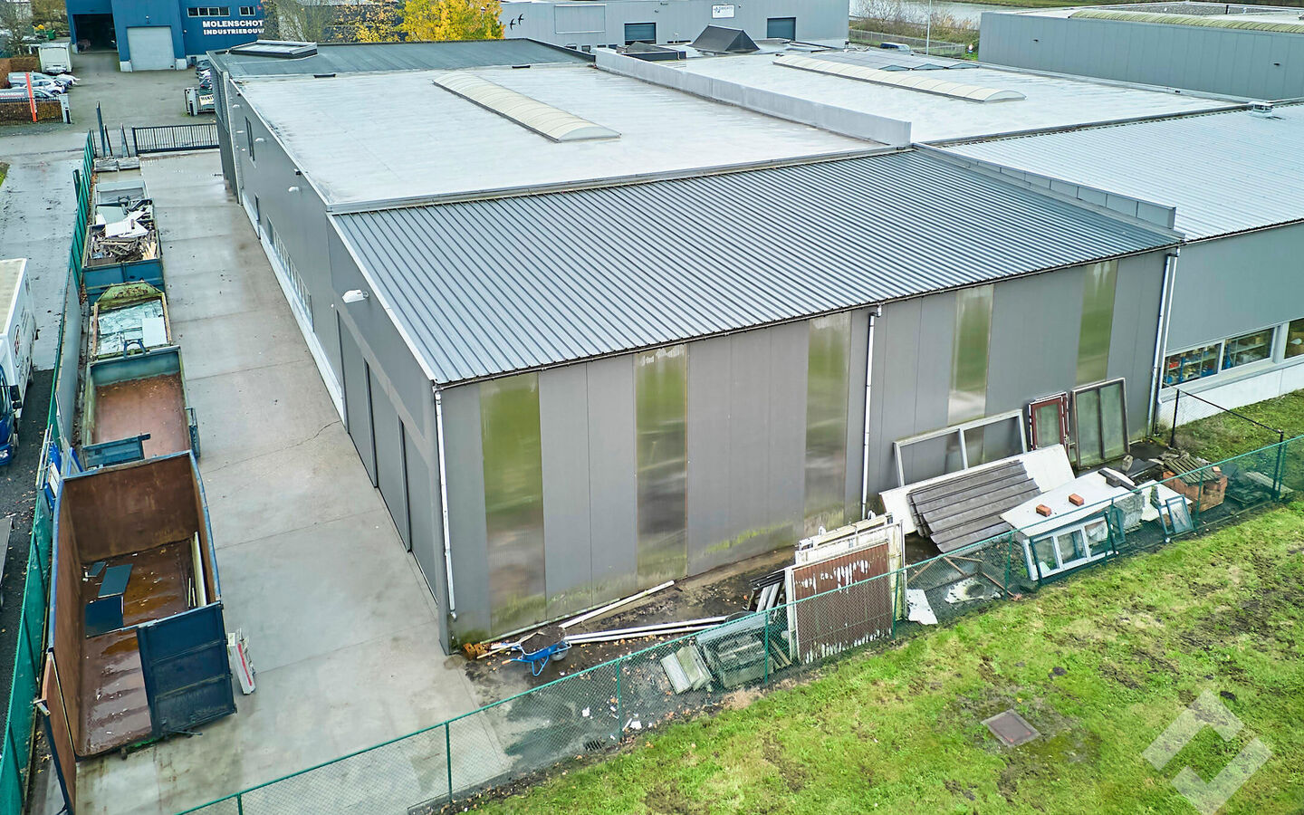 Industrieel gebouw te koop in Balen