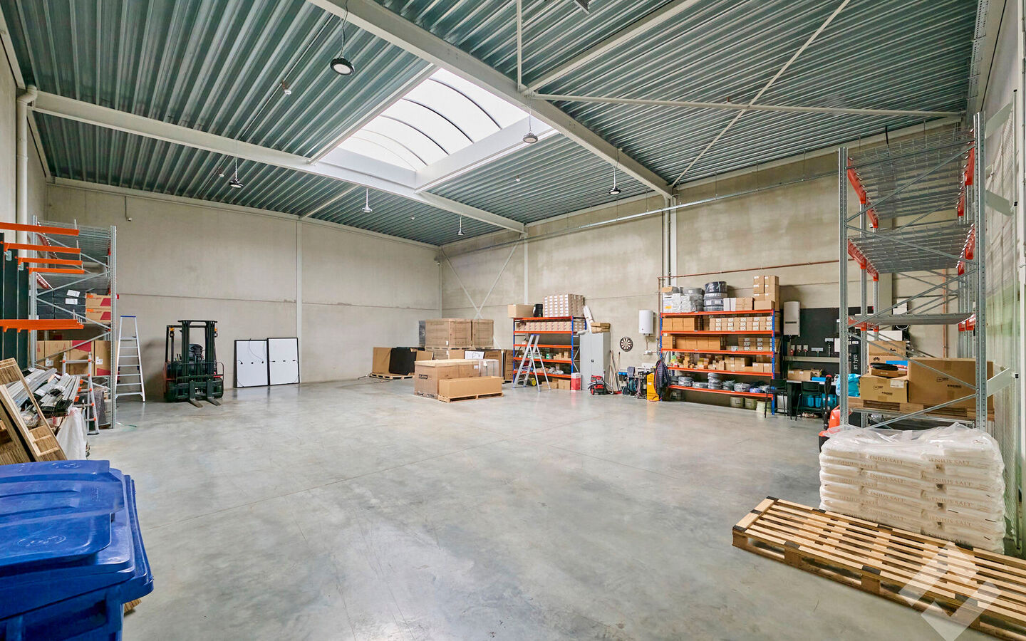 Industrieel gebouw te koop in Ham