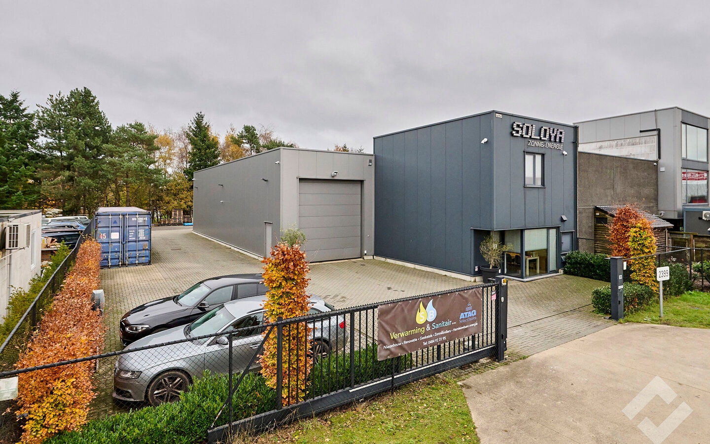 Industrieel gebouw te koop in Lommel