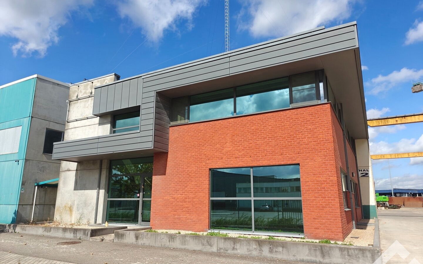 Kantoor te huur in Balen