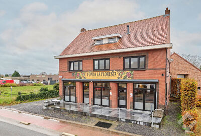 Gebouw voor gemengd gebruik te koop in Lommel